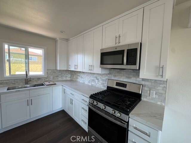 Building Photo - 435 S Hidalgo Ave