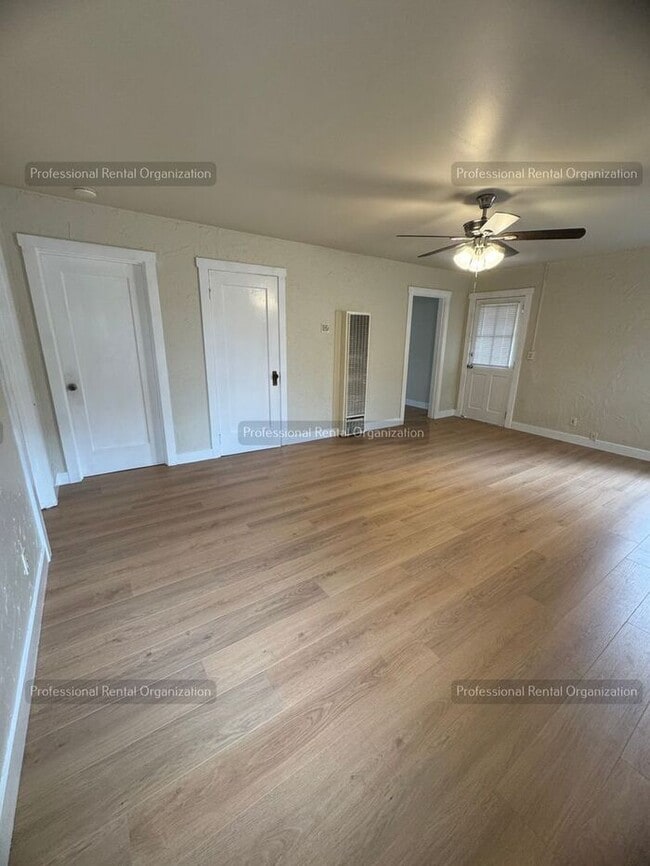 Building Photo - "Available Now".......... one-bedroom, one-bathroom house located in the heart of Napa Valley!!