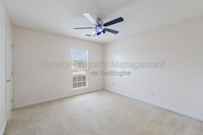 Building Photo - 3495 Essex Pl