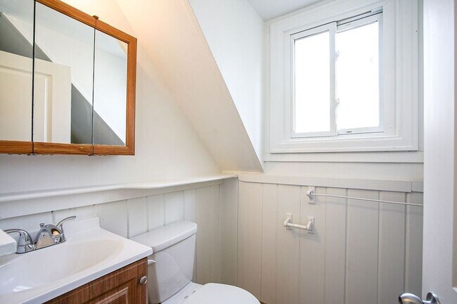 Building Photo - 83-85 Wilmont St.