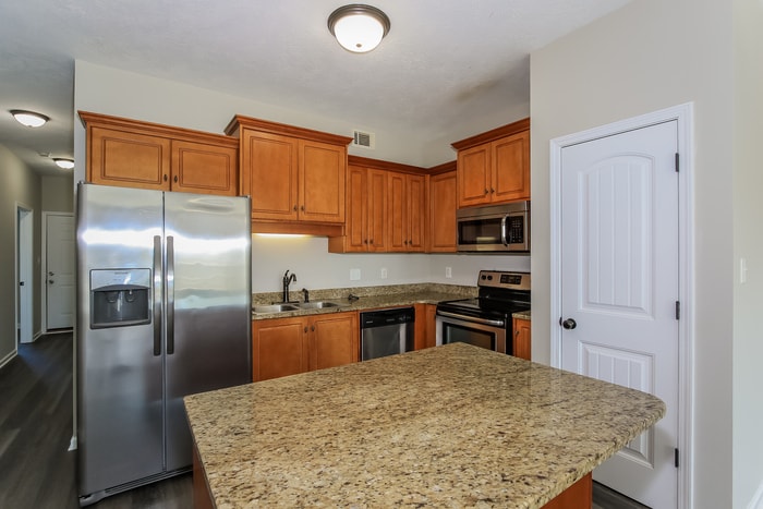 Building Photo - 151 Grove Landing Ct