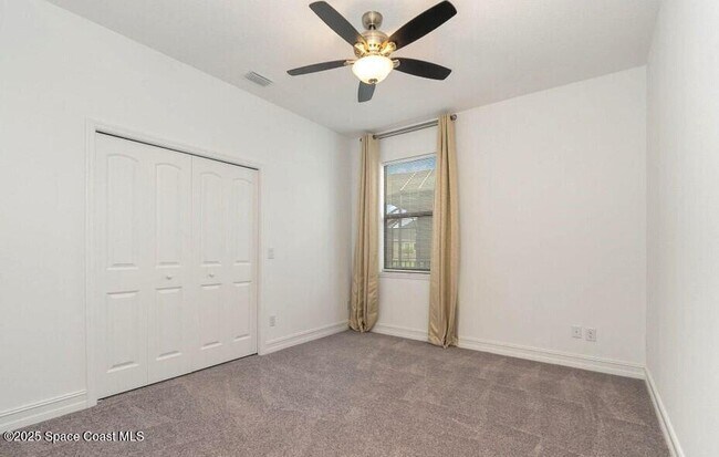 Building Photo - 3398 Addison Dr