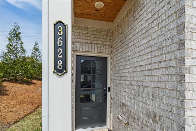 Building Photo - 3628 Silvery Wy