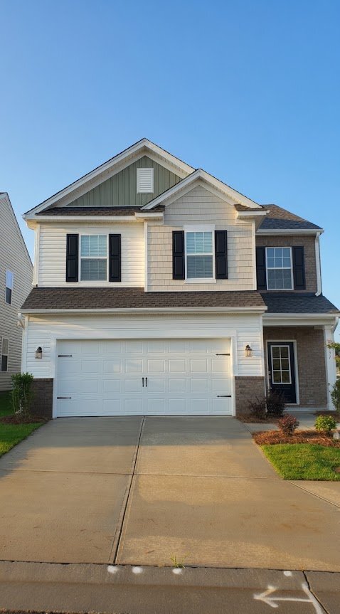 Building Photo - 5531 Hydrangea St