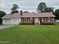 Building Photo - 1932 Hullwood Dr