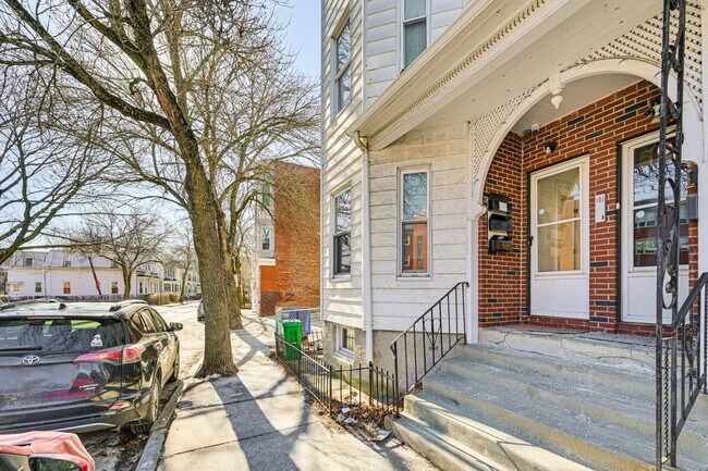 Building Photo - 139-141 Putnam Avenue-SI ID1385916P