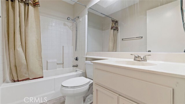 Building Photo - 39563 Chabot Cir