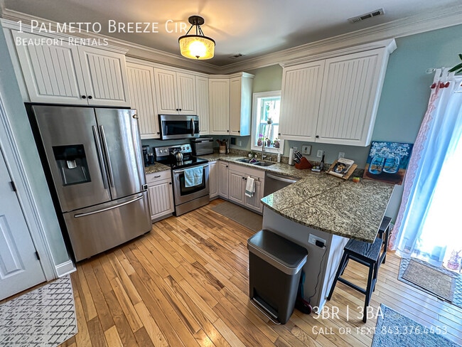 Building Photo - 1 Palmetto Breeze Cir