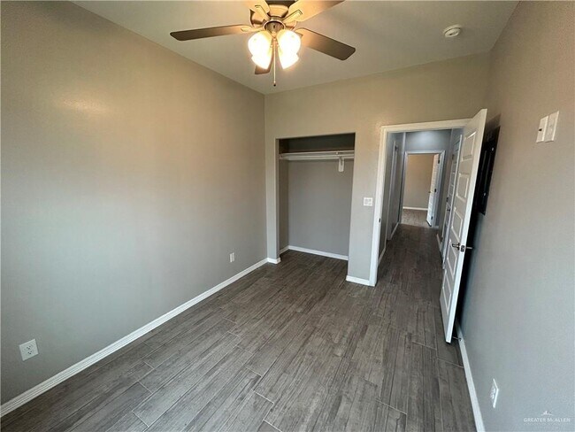 Building Photo - 1805 Stauffers St
