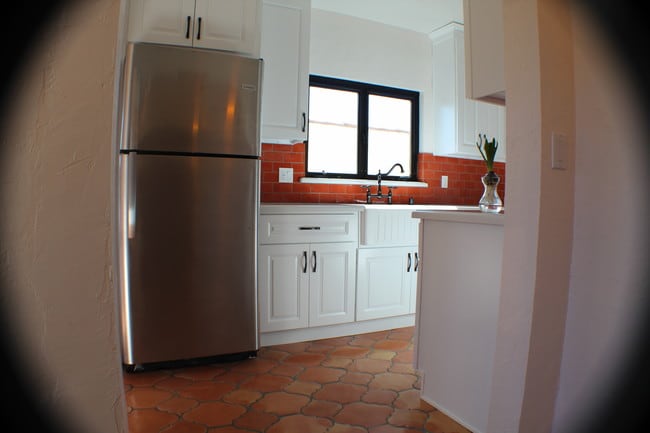 Building Photo - 3827 W Ave 42