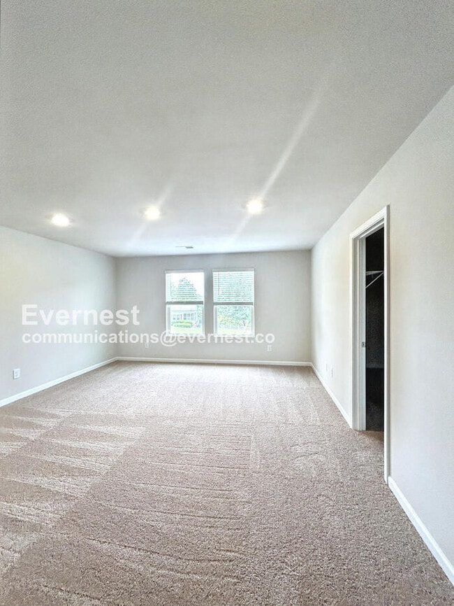Building Photo - 2158 Willow Gln Dr