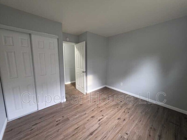 Building Photo - 3414 Forest Grove Dr