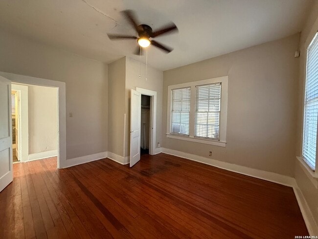 Building Photo - 1207 McCullough Ave