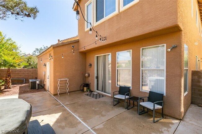 Building Photo - 5928 Attavilla Dr