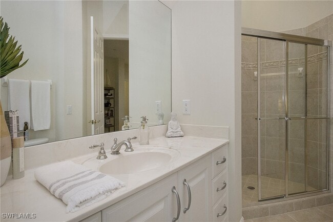 Building Photo - 9239 Tesoro Ln