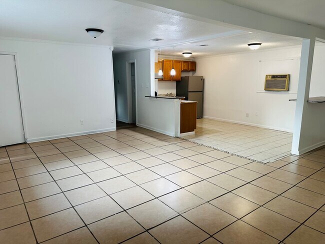 Building Photo - 4518 4th St