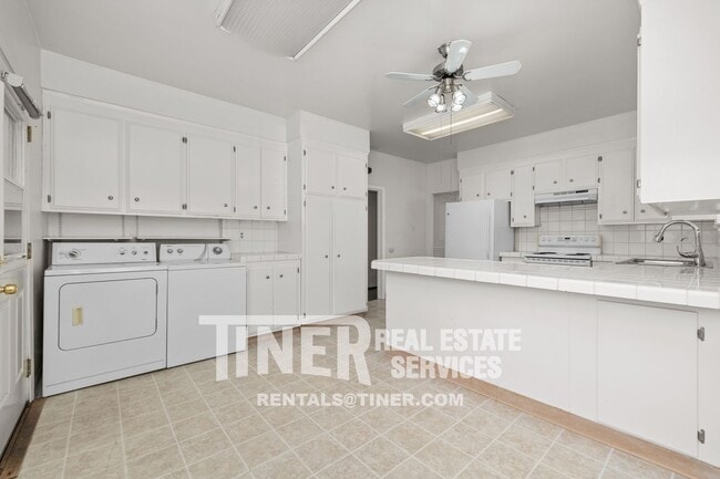 Building Photo - 4201 53rd St