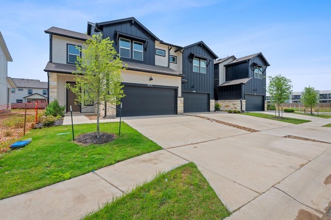 Building Photo - 8513 Wellspring Loop