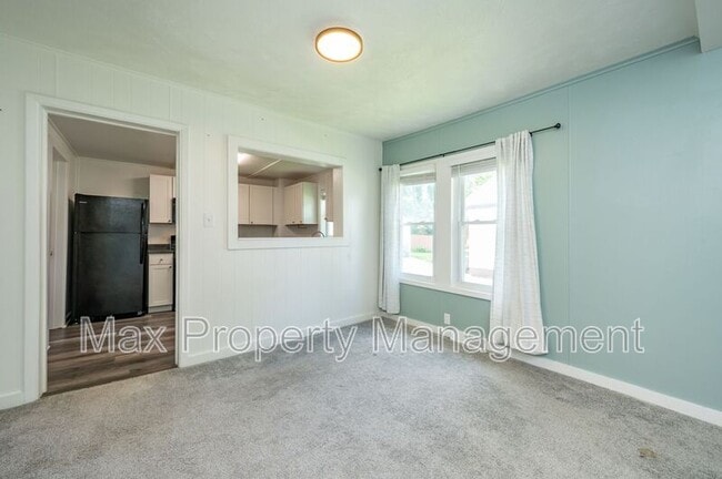 Building Photo - 2409 45th St