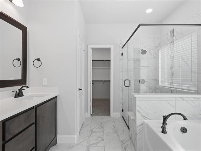 Building Photo - 624 Pawprint Holw