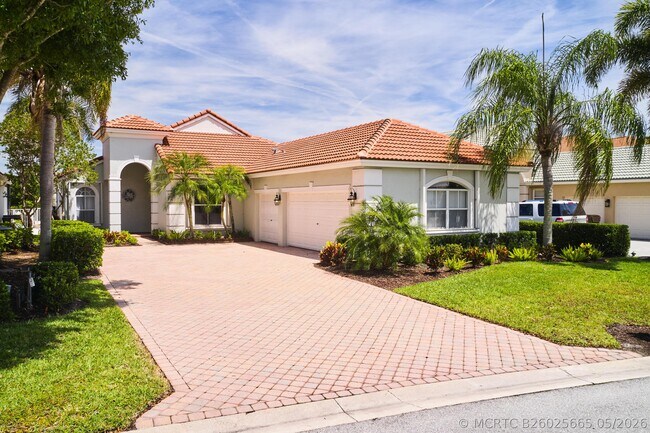 Building Photo - 8282 Spyglass Dr