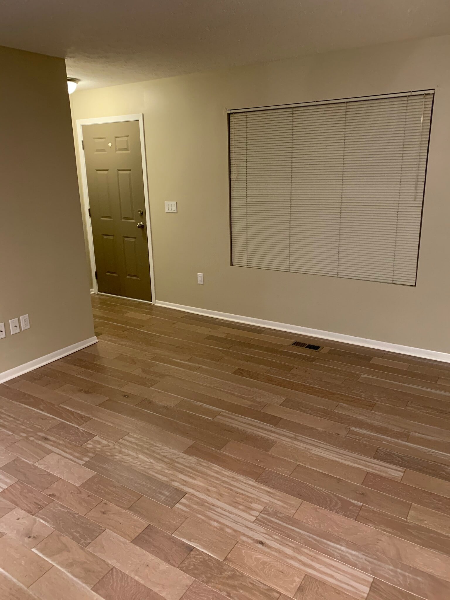 Building Photo - 1912 Remington Rd