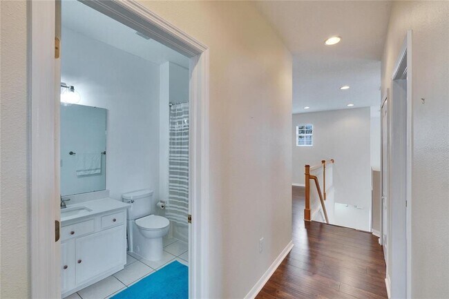 Building Photo - 9105 Crystal Commons Way