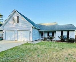 Building Photo - 805 Broadmore Dr