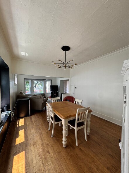 Building Photo - 2970 N Murray Ave