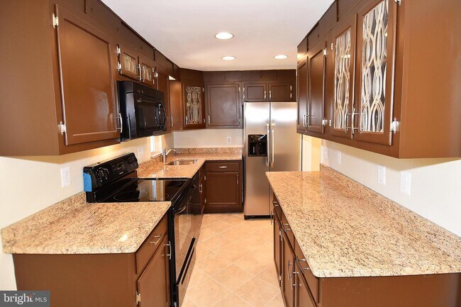 Building Photo - 12769 Gazebo Ct