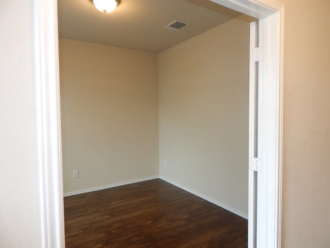 Building Photo - 9604 Glynhill Ct