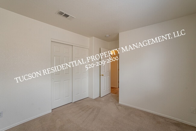 Building Photo - 2229 W Frostwood Ln