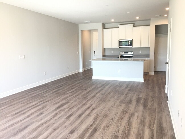 Building Photo - 6117 Grand Sonata Ave