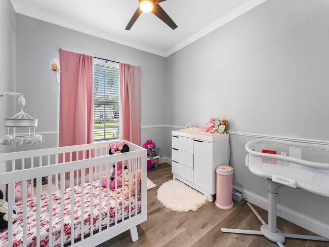 Building Photo - 14815 SW 28 Ln