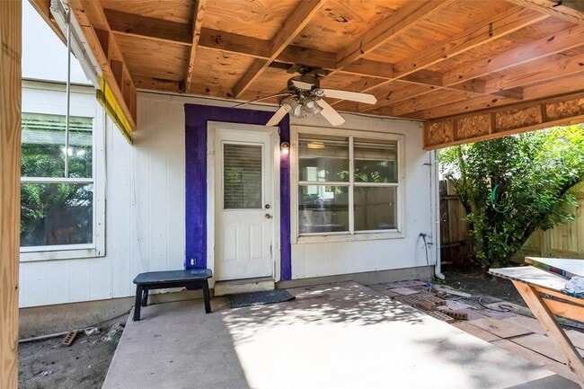 Building Photo - 1709 Windy Park Cir