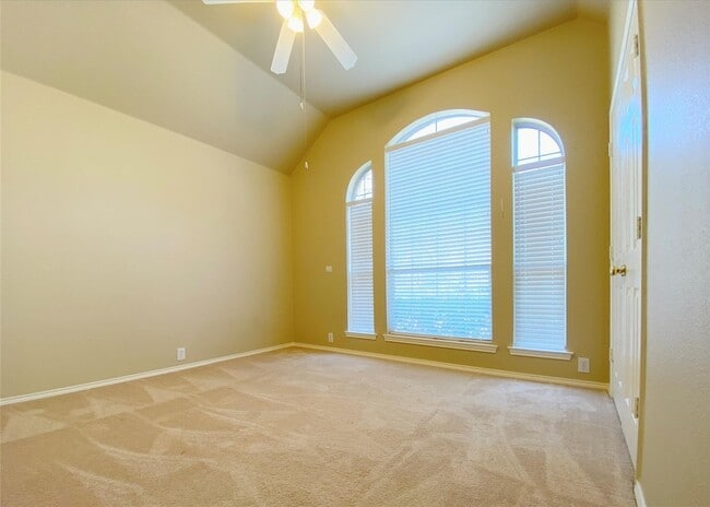 Building Photo - 3224 Heatherbrook Dr