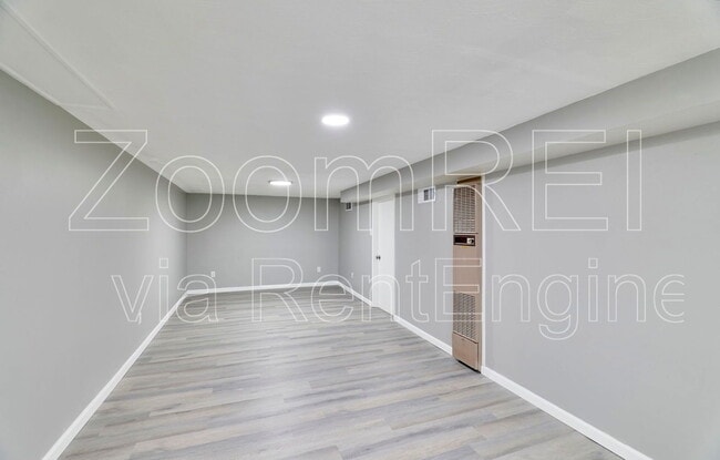 Building Photo - 3608 St Cosmas Ln