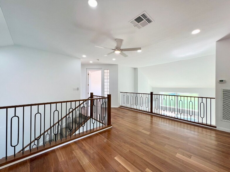 Building Photo - 5155 Makenna Ct