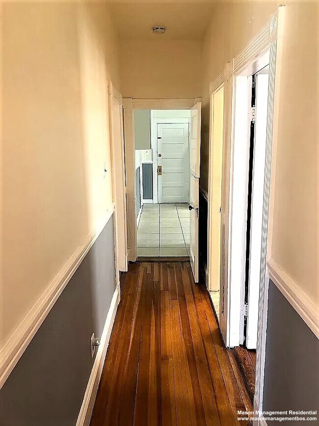 Building Photo - 28 Litchfield St