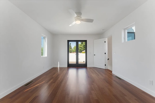 Building Photo - 1765 S Crescent Heights Blvd