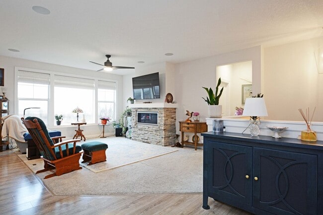 Building Photo - Impressive Walk-Out Rambler in Lake Elmo!