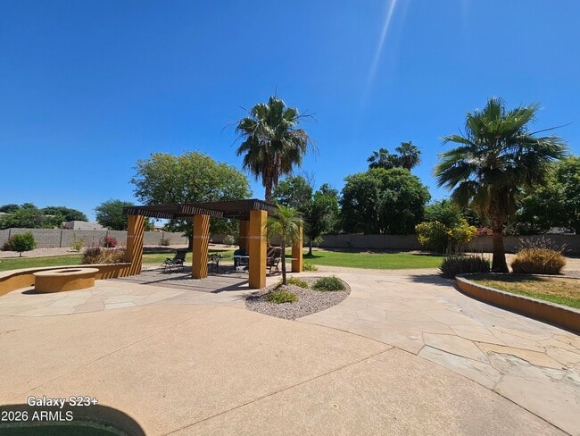 Building Photo - 5118 W Winston Dr
