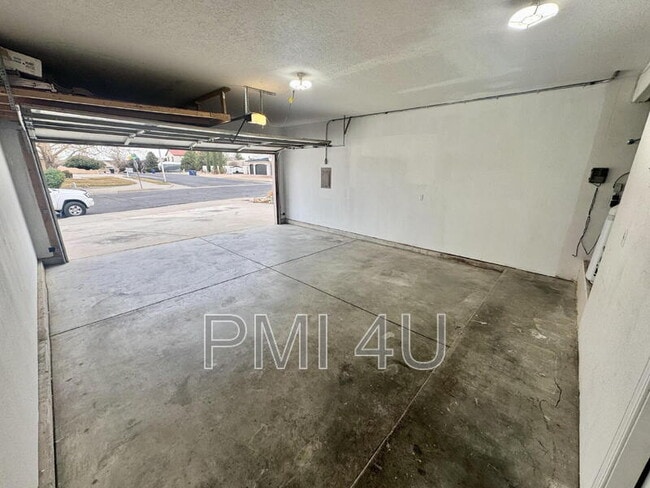 Building Photo - 6151 Mojave St NW