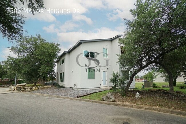Building Photo - 2503 Mnr Hts Dr