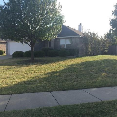 Building Photo - 9205 Lenox Dr
