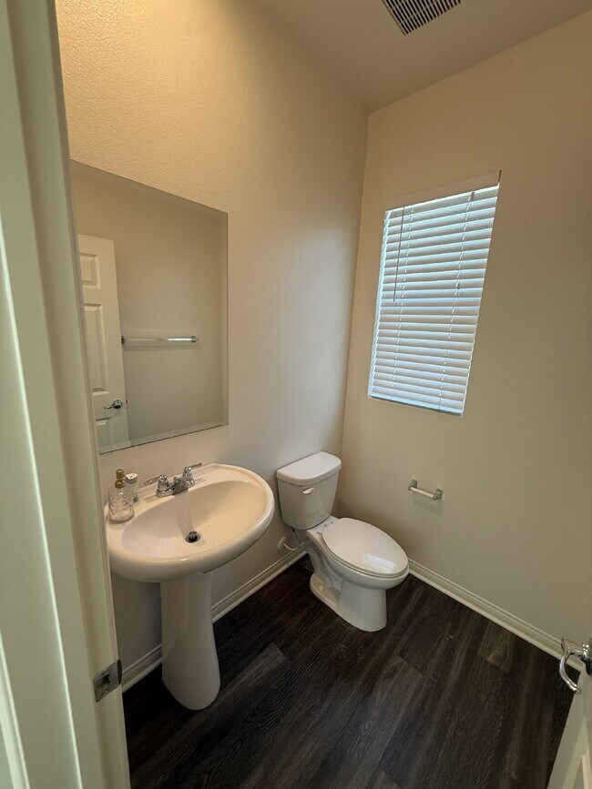 Building Photo - This beautiful home is on corner lot and with energy efficient features including solar.  New flo...