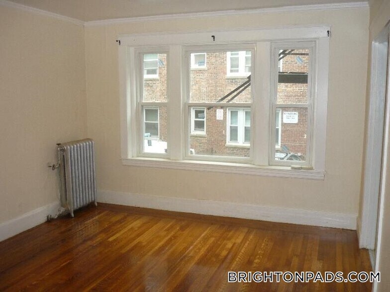 Building Photo - 1615 Commonwealth Ave