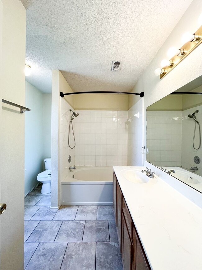 Building Photo - Available NOW!!!! Gorgeous 2 story, 3 bedroom, 2.5 bath, 2 car garage home with garage door opene...