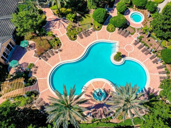 Building Photo - IMMACULATE 2nd Story condominium with so many upgrades it stands out from all of the rest.