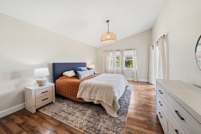 Building Photo - 3817 Miramontes Cir